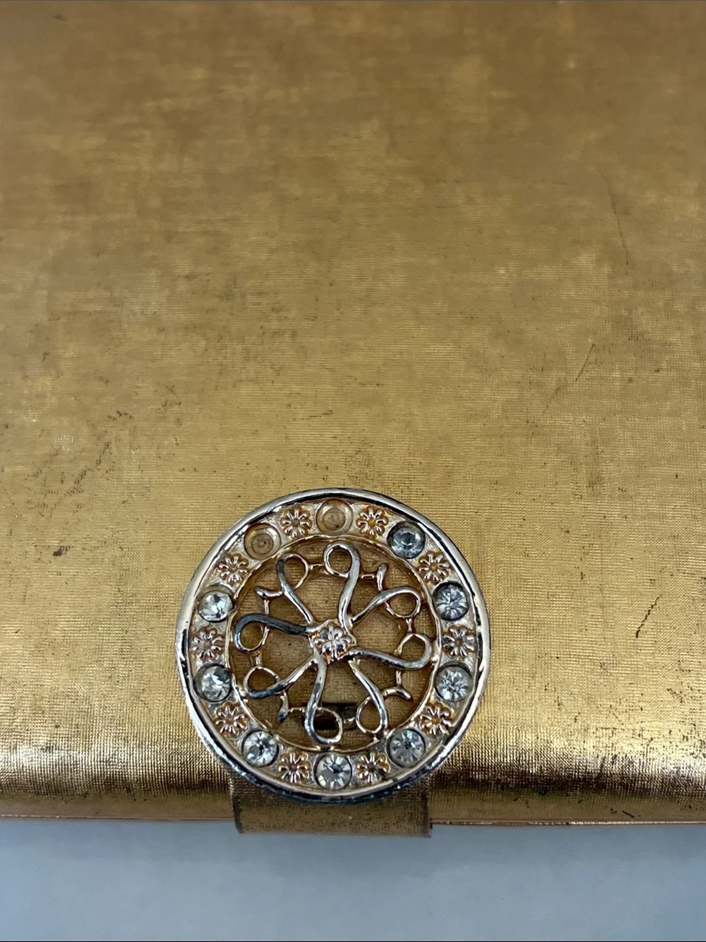 vintage Avon Imperial Jewel powder compact 60s mid century